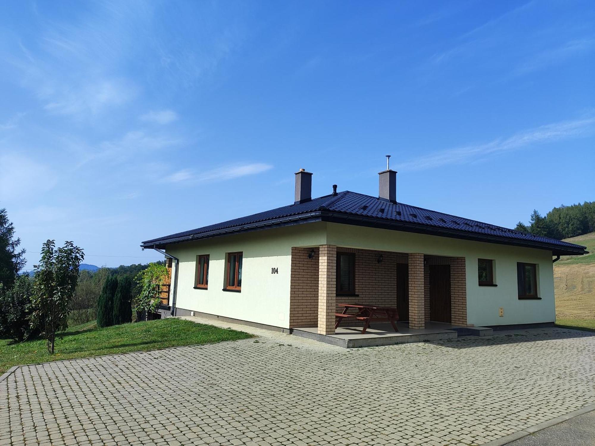 Dom Na Slonnym Villa Monasterzec Exterior photo